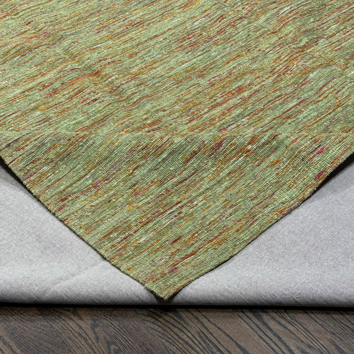 Hand Tufted Indian Saree Silk New Rug in Green