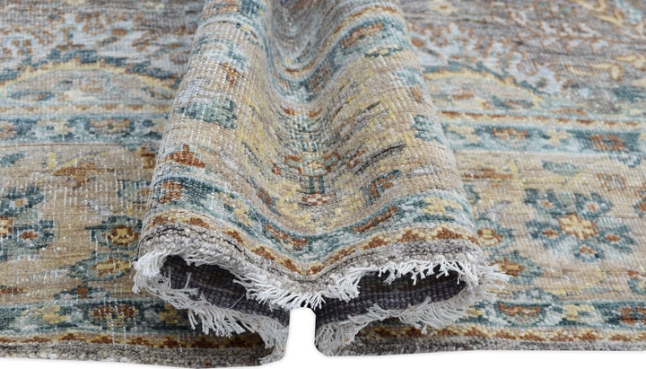 Hand Knotted Traditional Sultanabad Area Rug in gray