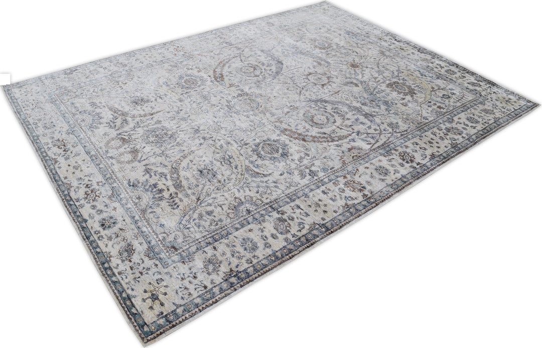 Hand Knotted Traditional Sultanabad Area Rug in gray