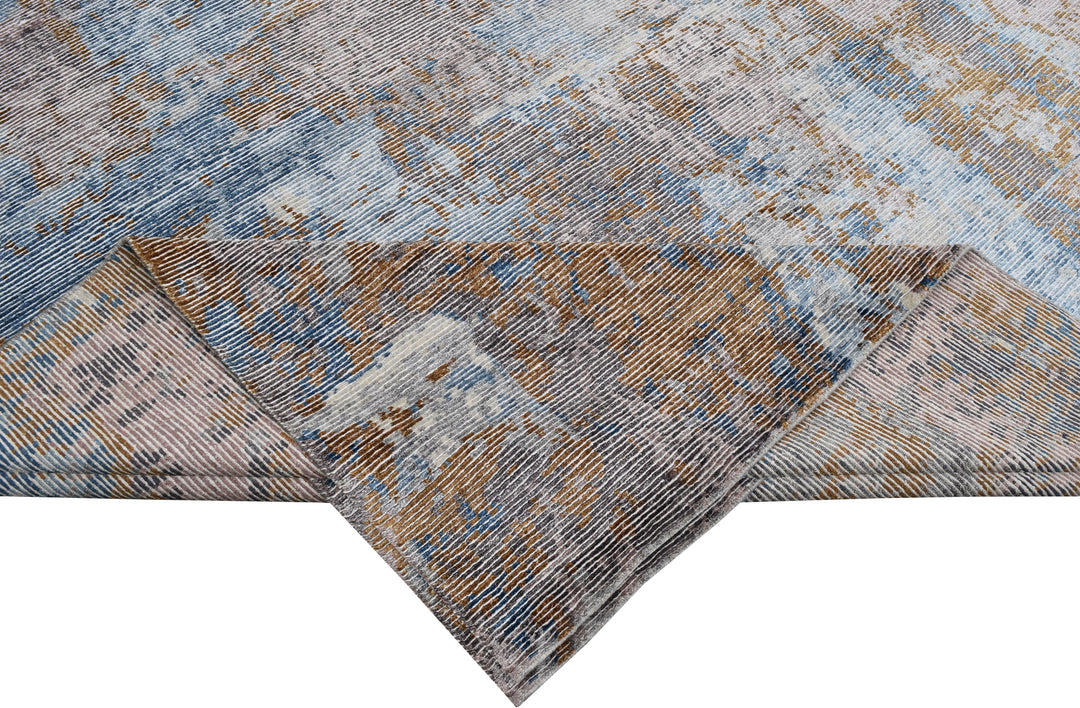 Hand Knotted Modern Area Rug In Blue Color