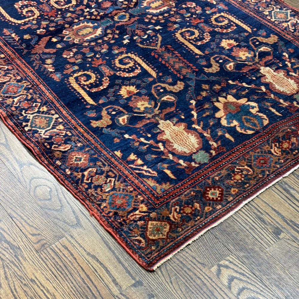 Persian Malayer Traditional Rug