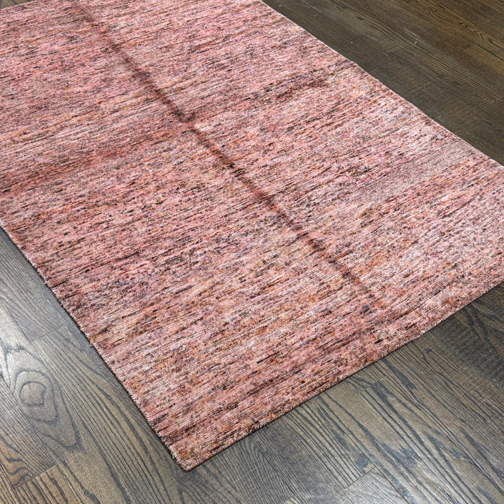 Indian Modern Bamboo Silk Rug in Pink 