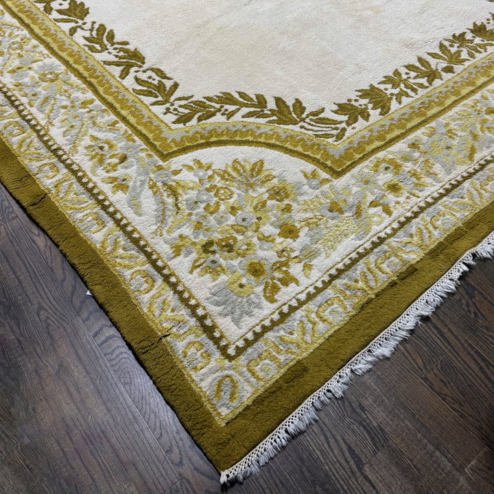 French Aubusson Wool Rug in Beige