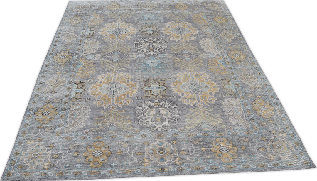 Hand Knotted Decorative Area Rug in gray