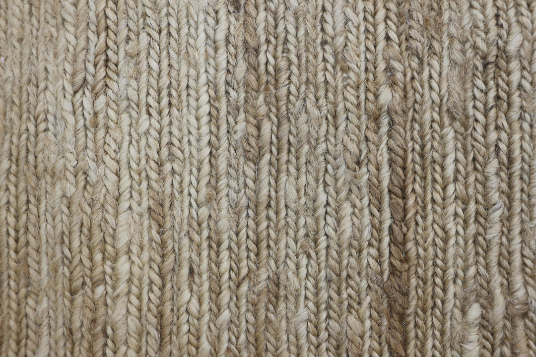 Hand Woven Neutral Jute Area Rug in Beige 