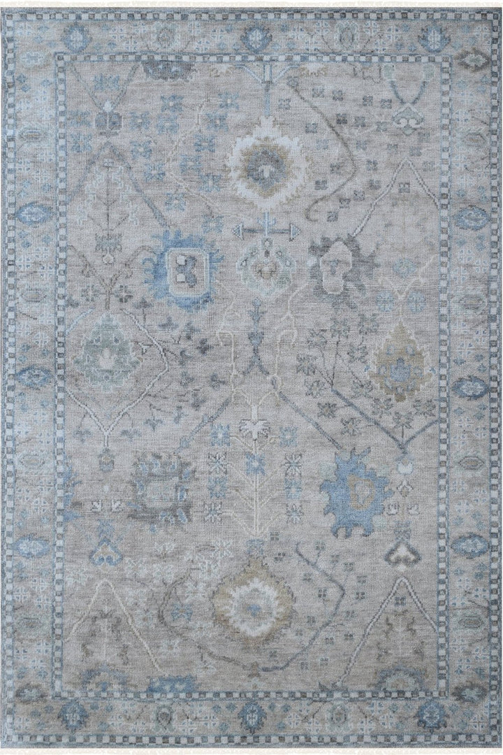 Hand Knotted Decorative Area Rug in Gray