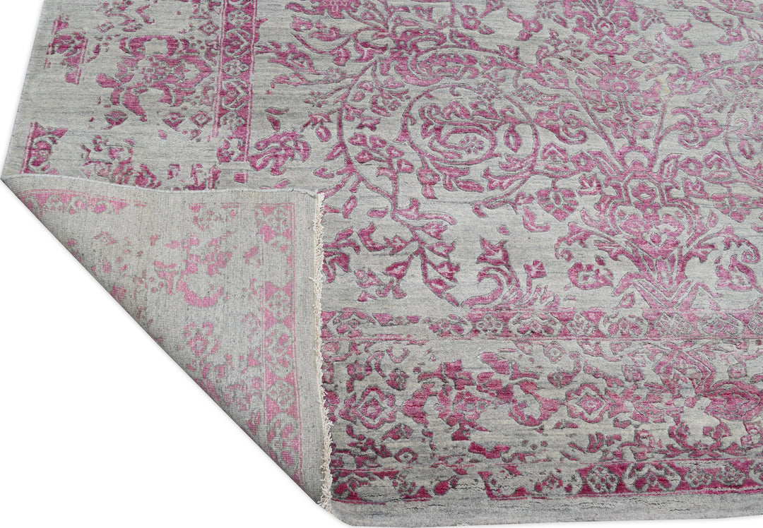 Hand Knotted Modern Area Rug in Pink Color