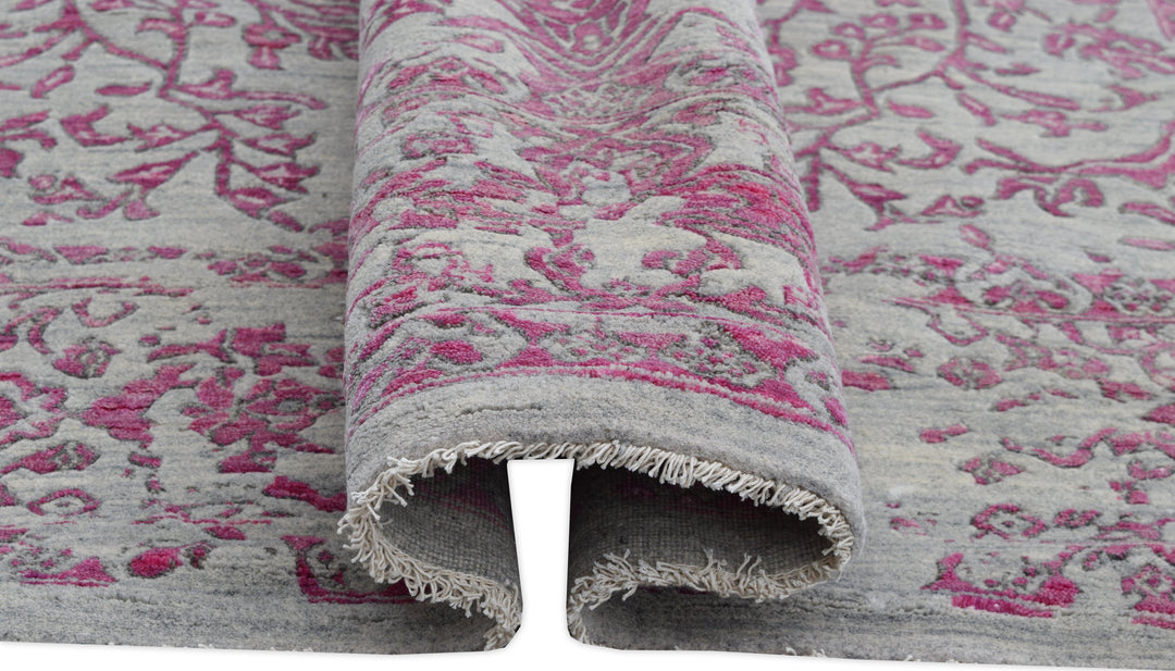 Hand Knotted Modern Area Rug in Pink Color