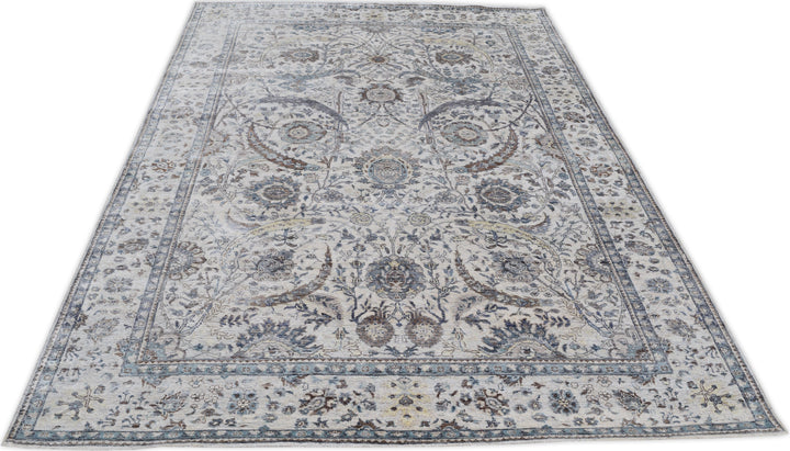 Hand Knotted Traditional Sultanabad Area Rug in gray 