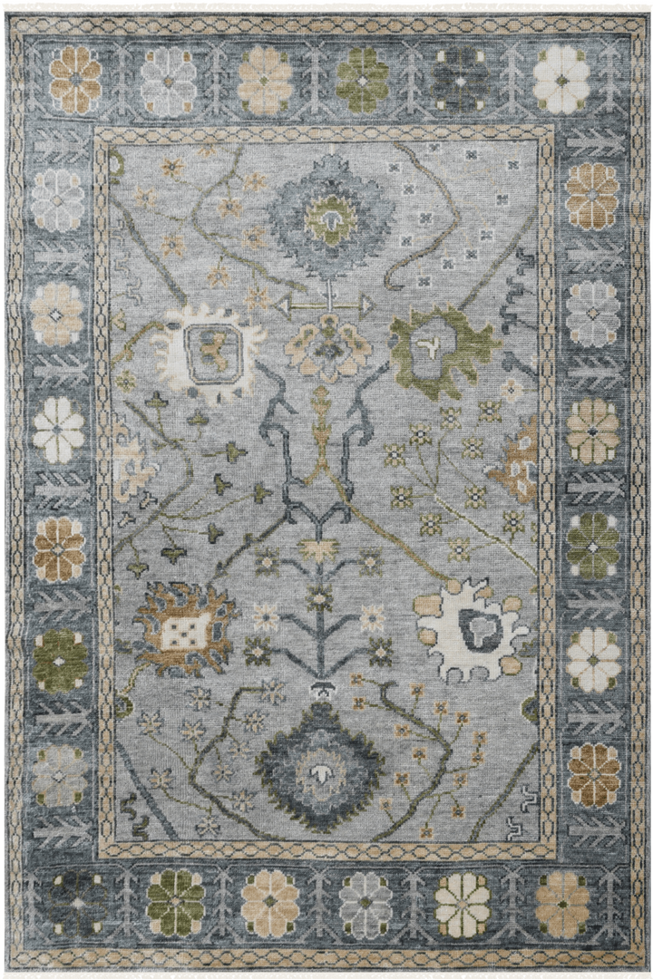 Hand Knotted Decorative Area Rug in gray